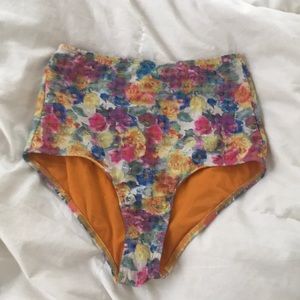 Mod cloth highwaisted bikini bottom